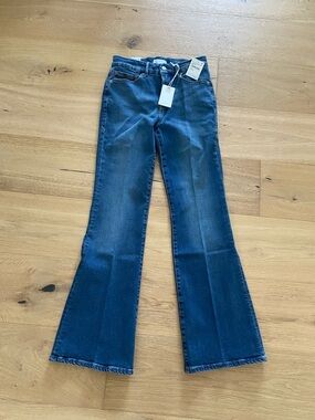 NWT Good American Good Petite Flare Jeans 6/28